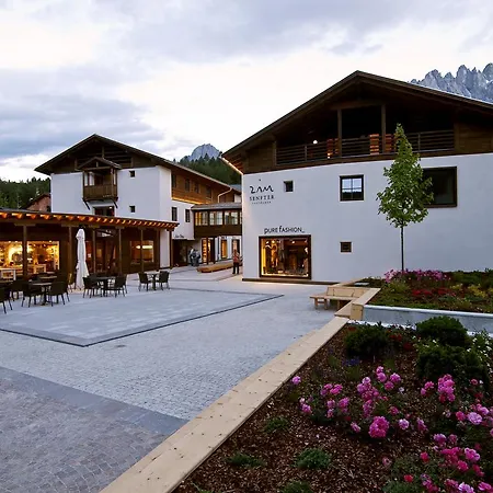 Apart-hotel Zin Senfter