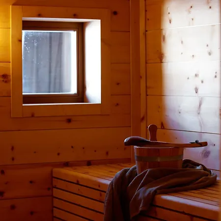 Apart-hotel Zin Senfter San Candido